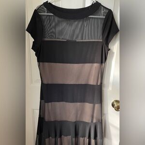 R & M Richards dresses Black and Nude illustration dress size 14